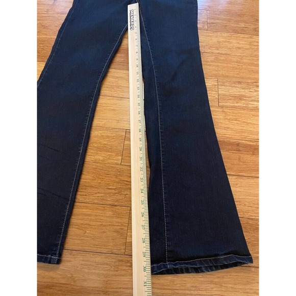 EUC Liverpool Lucy Bootcut Jeans Dark Wash Denim Women’s Size 4‎ Flare Trendy - Picture 2 of 7